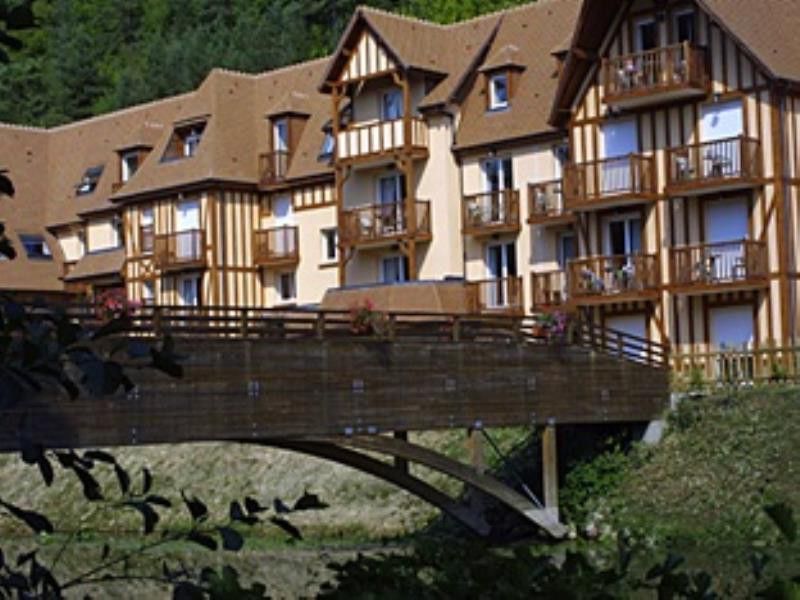 Karma Manoir Des Deux Amants Aparthotel Конел Екстериор снимка
