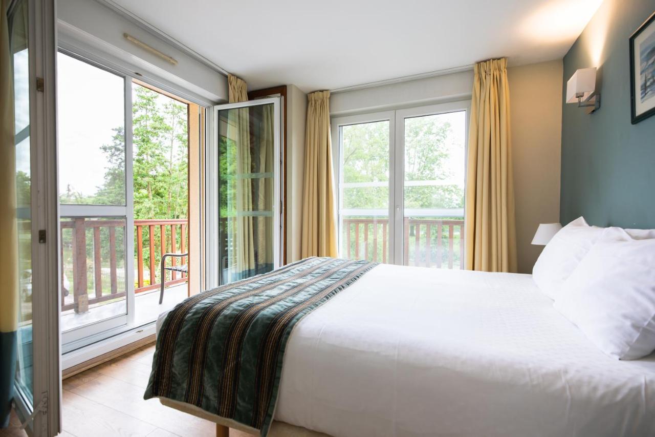 Karma Manoir Des Deux Amants Aparthotel Конел Екстериор снимка